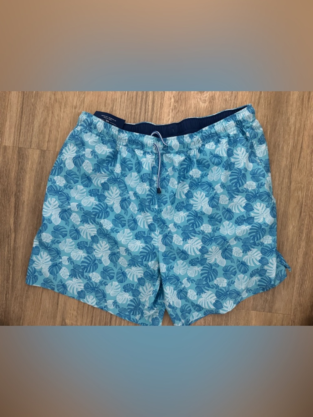 Peter Millar size xxl swim trunks